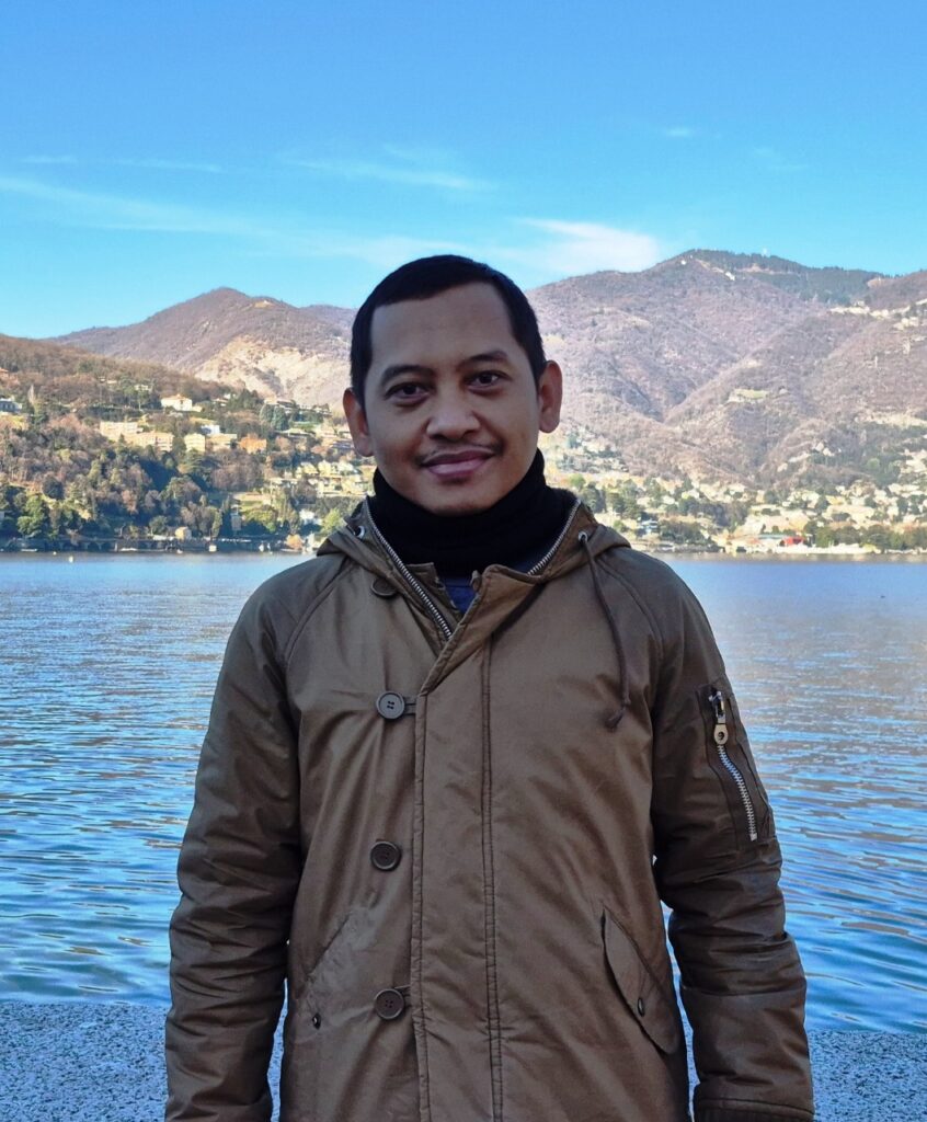 Committee Member Photo